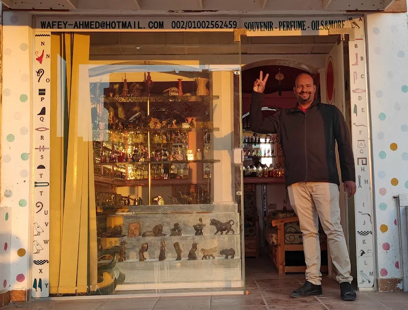 Wafy Perfume &amp; Artafrican