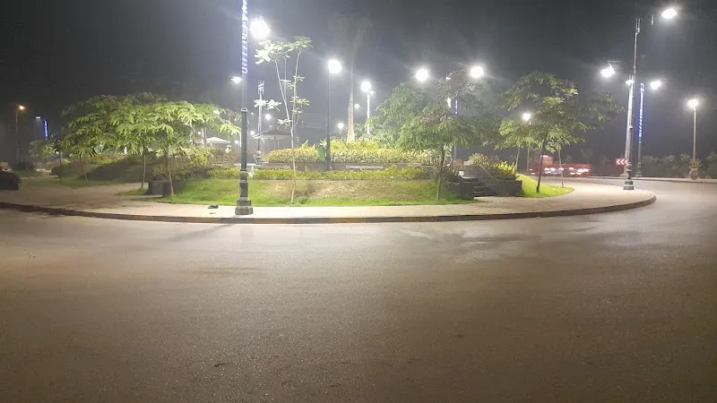 Al-Is'af Square (Roundabout)