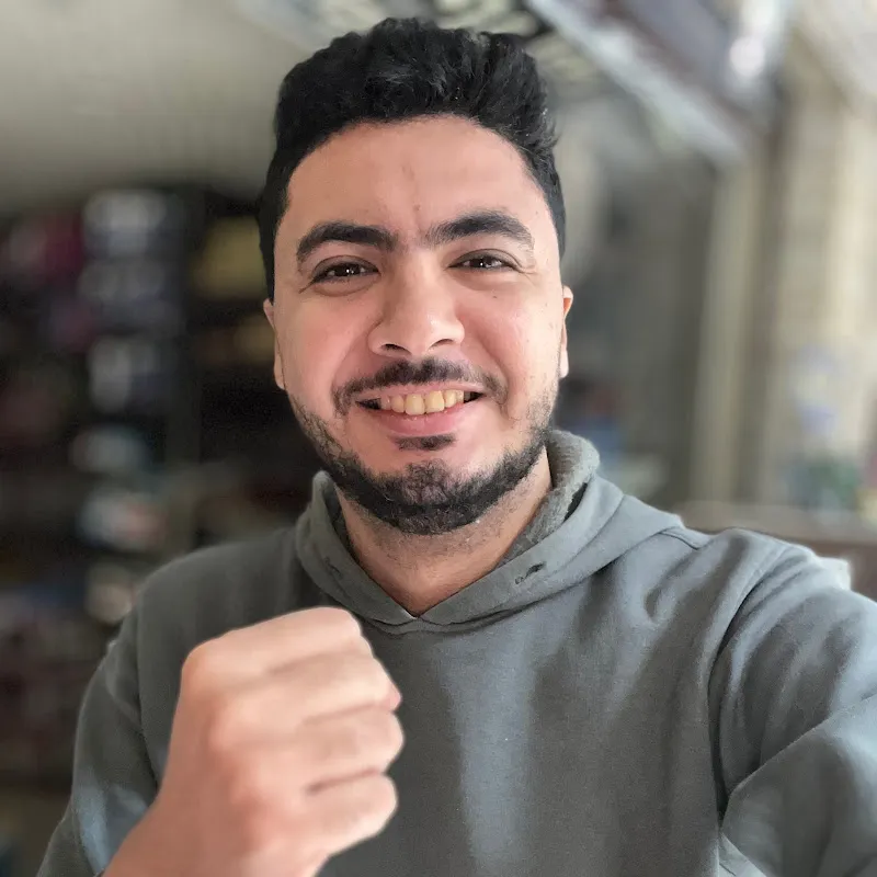 منزل أحمد سعد