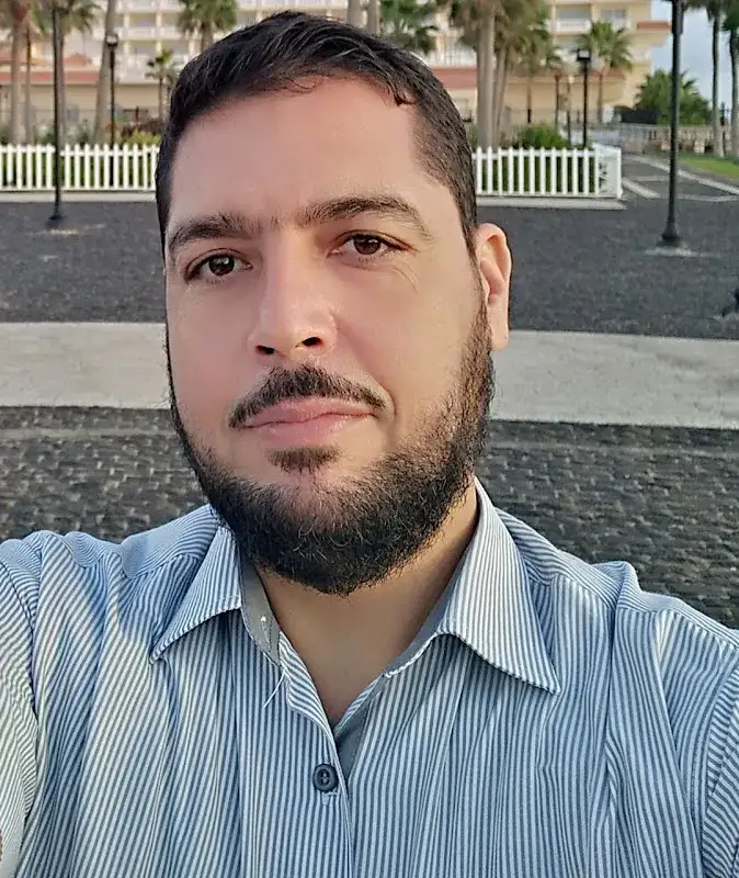 أ /محمد عرنس للخدمات الطبيه