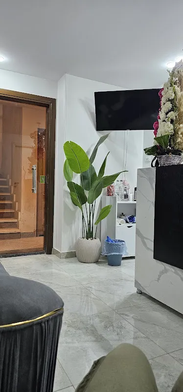 Dr. Nada Emad Oral Medicine and Cosmetic Dentistry Clinic