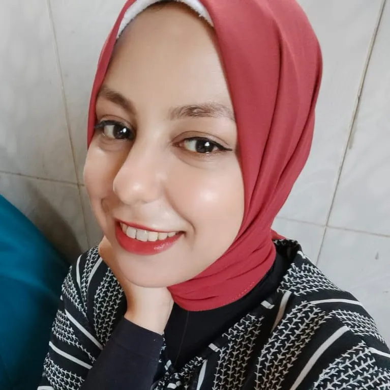 دكتور أيمن شاشة