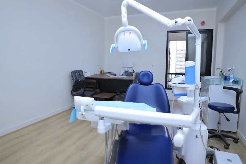 عياده سمارت لتجميل وزراعه الاسنان