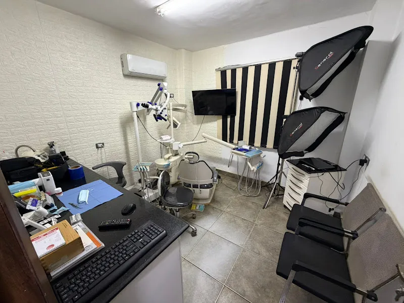 One smile dental clinic
