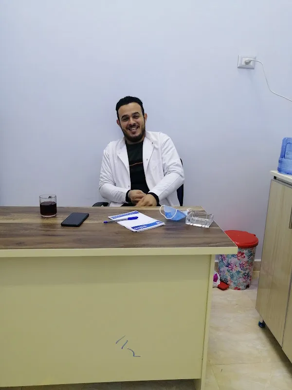 عيادة الدكتور طلال عزت للاسنان بجرجا