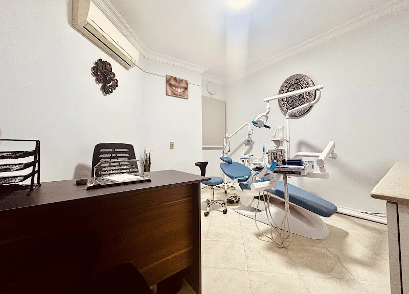 AQUA Dental Clinic Dr. Abdelrahman Heikal - Al Kawthar branch عيادة دكتور عبدالرحمن هيكل لجراحة وتجميل الاسنان فرع الكوثر