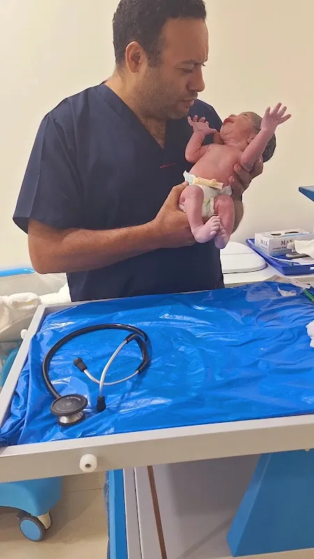 Dr. Mahmoud Zainal Abidin