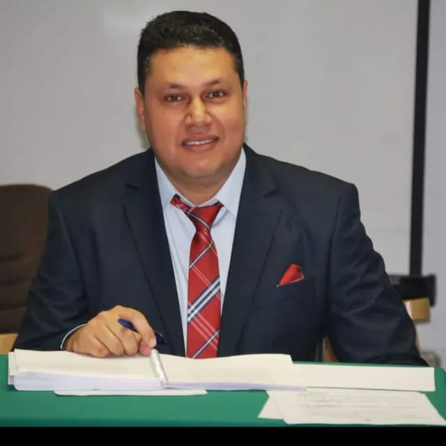 عيادة دكتور /أحمد رفعت التابعي لطب الأطفال وحديثي الولادة