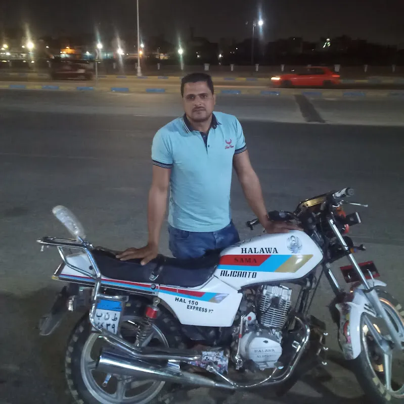 دكتور احمد خالد