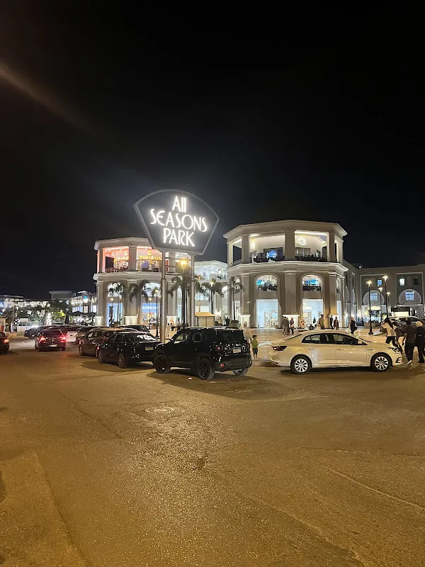 عياة ا.د خالد عمر الخطيب استاذ الجراحة العامة , جراحة الاورام والمناظير