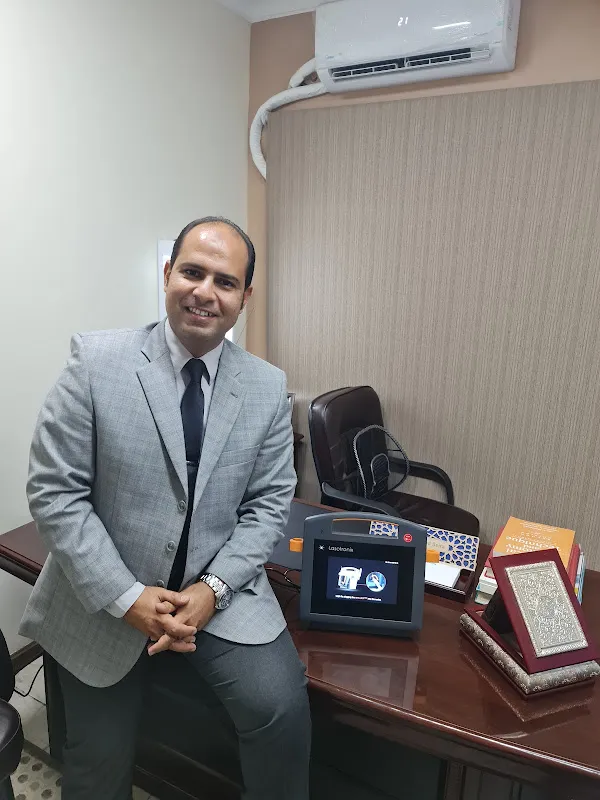 Dr. Mohamed Sira, General, Colorectal, and Anal Surgery