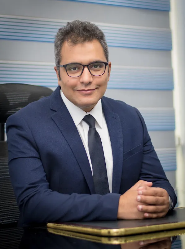Dr. Mohamed Yacoub - Consultant, General, Laparoscopic, and Bariatric Surgery - Kasr Al-Ainy / Dr. Mohamed Yacoub, MD - General & Laparoscopic Surgery