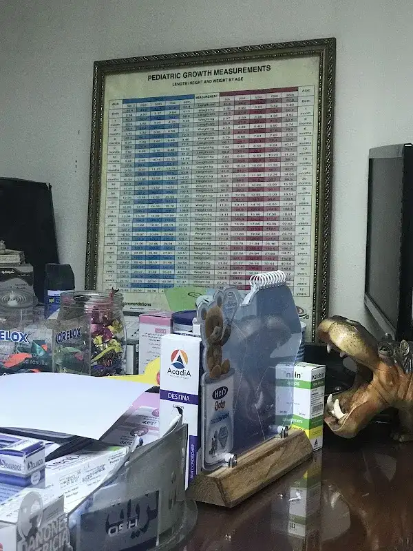 دكتور جون رينيه طبيب أطفال