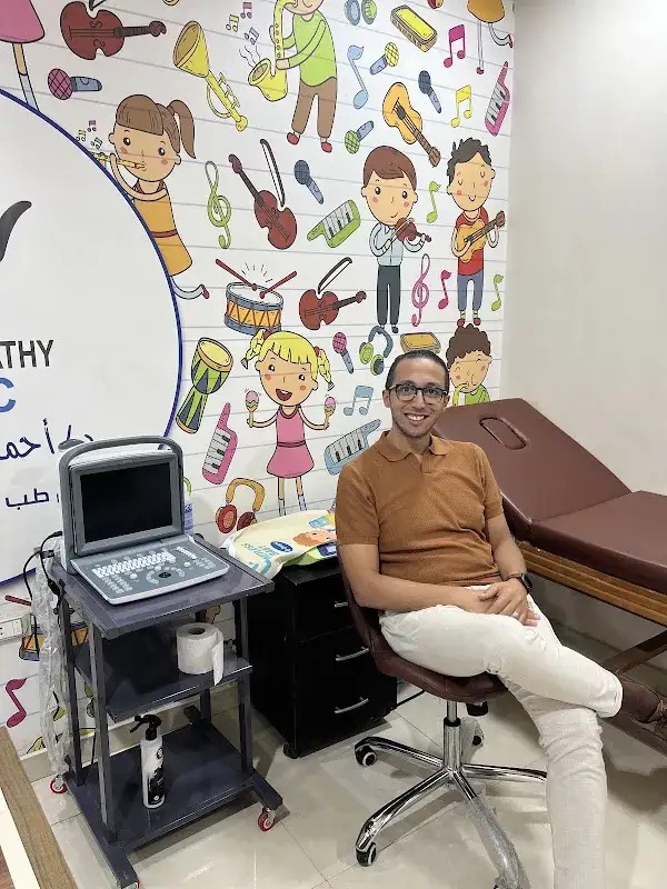 دكتور أحمد خشبة -طبيب أطفال