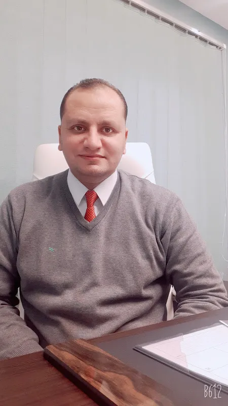 عيادة د عمرو عبدالله للأمراض الجلدية و الليزر