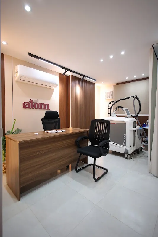 Atom Clinic
