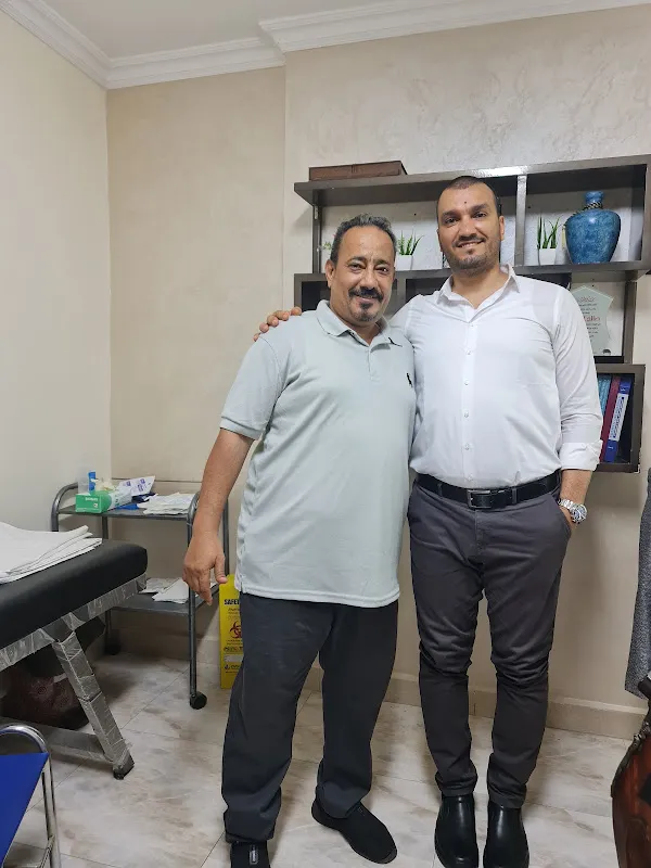 عيادة دكتور صالح البقري استشاري العظام والعمود الفقري/فرع فيصل
