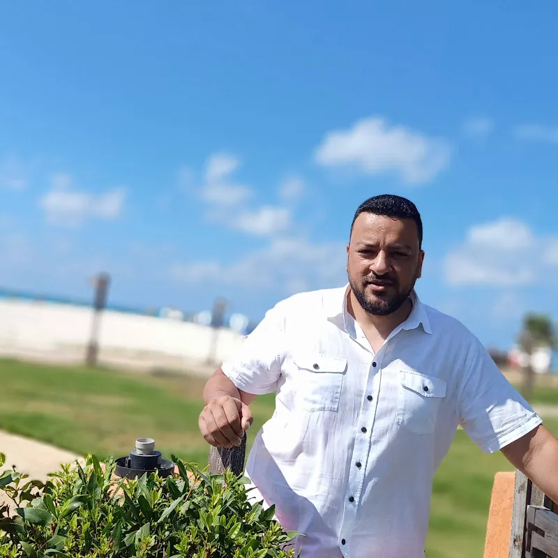 عيادة الدكتور محمد الحريرى - استشارى جراحة العظام