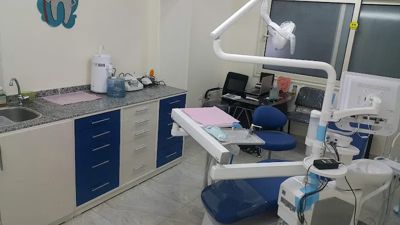 Dr. Ahmed Mahmoud Aboushoweisha, Specialist in Oral and Maxillofacial Surgery