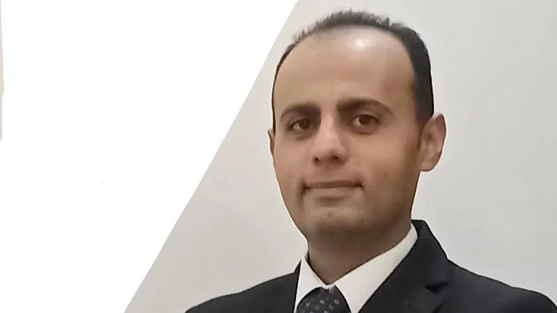 دكتور رائف عاطف