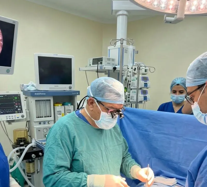 عيادة الدكتور أحمد عبد المدبر