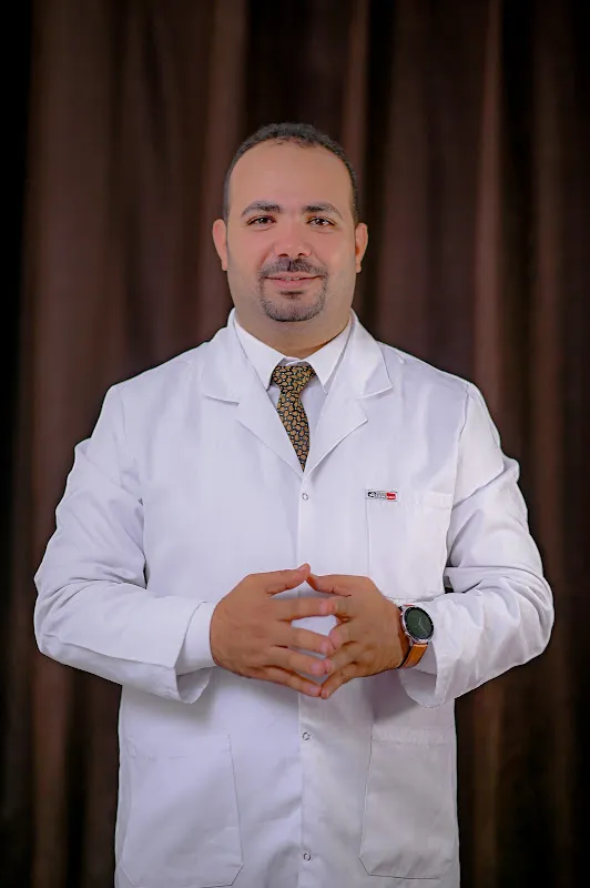 عيادة دكتور محمد مهدي شريف استشاري الجراحه العامه وجراحة المناظير وجراحة التجميل