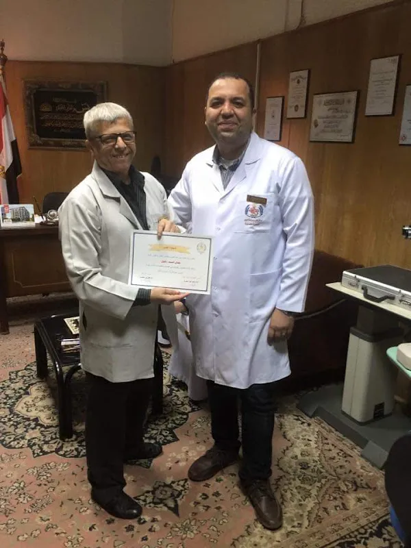 مركز طب وجراحة العيون جامعة المنصورة