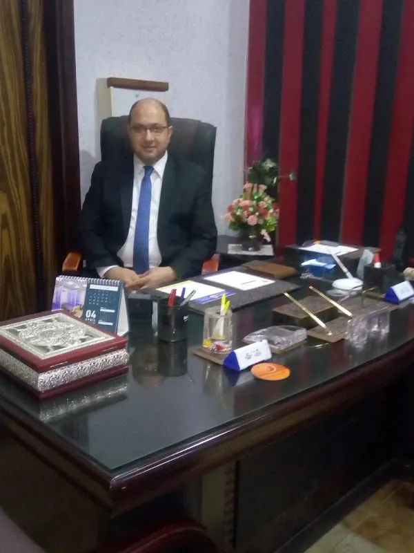 عيادة الأستاذ الدكتور أحمد سلام للجراحة (S.S.C)