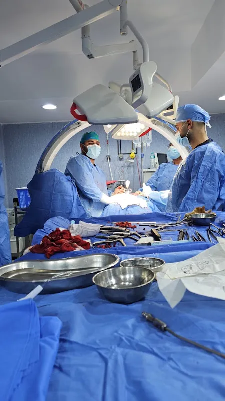 Dr. Mustafa Al-Yamani - Brain, Neurosurgery and Spine Surgery