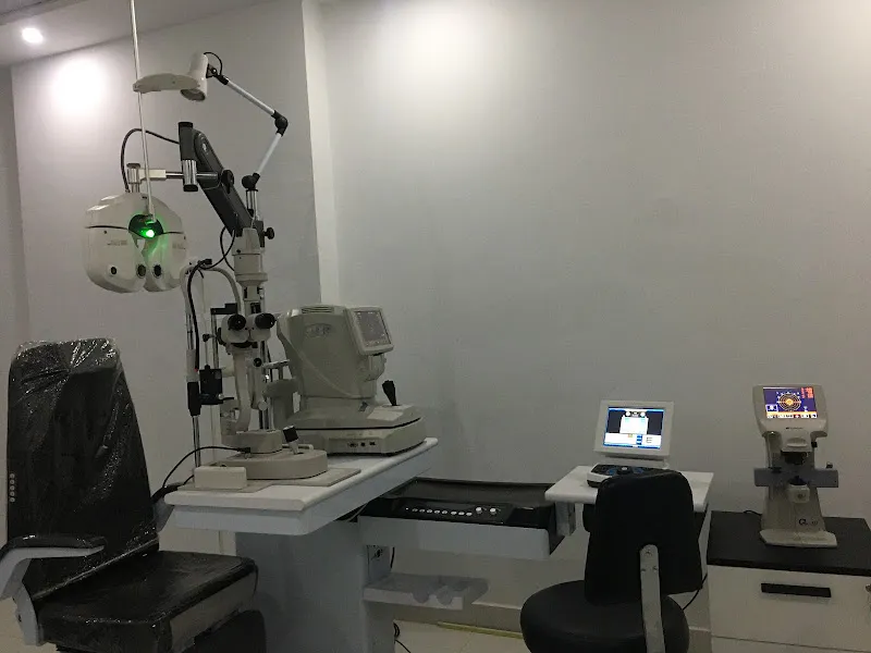 Dr Walid Nour El Din Eye Clinic عيادة دكتور وليد نور الدين للعيون