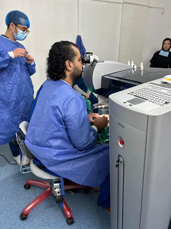 مركز الدكتور محمود ماضي ( فرع دمياط ) لتصحيح الابصار بــ الليزك و الفيمتو ليزك و الفيمتو سمايل