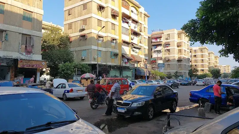العمرى لقطع غيار السيارات