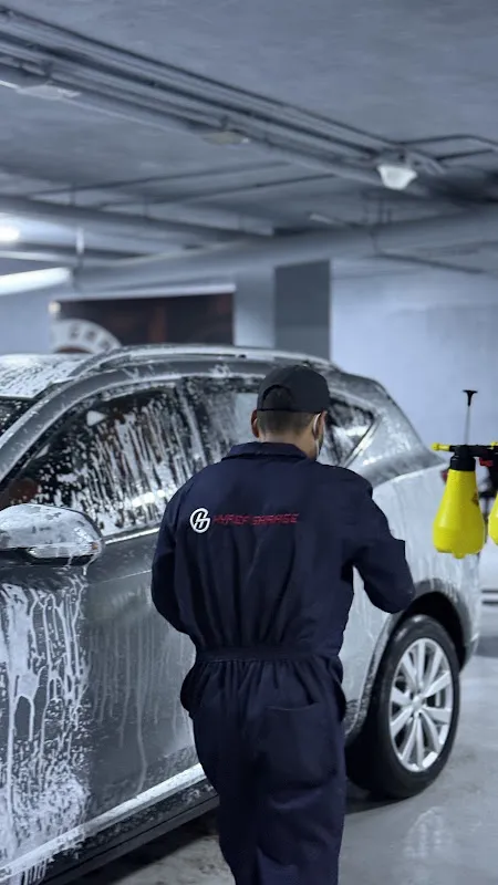 HYPERGARAGE